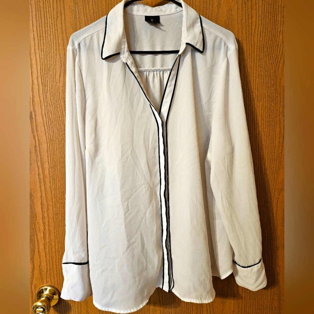 Worthington Sheer White Long Sleeve Button Up